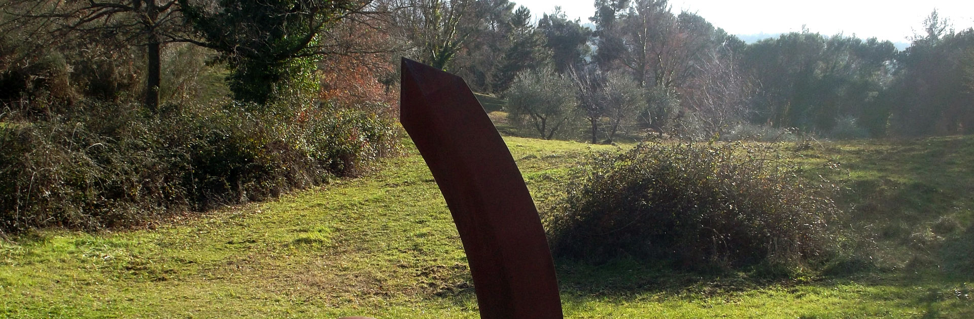 Künstler Jürgen Knubben im Giardino di Daniel Spoerri