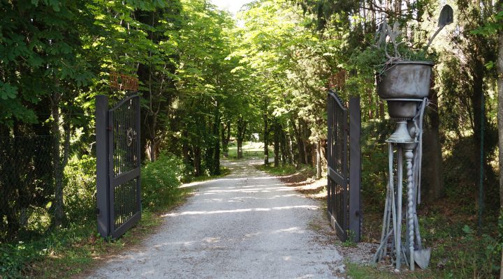 Ursi Luginbühl im Giardino di Daniel Spoerri 59