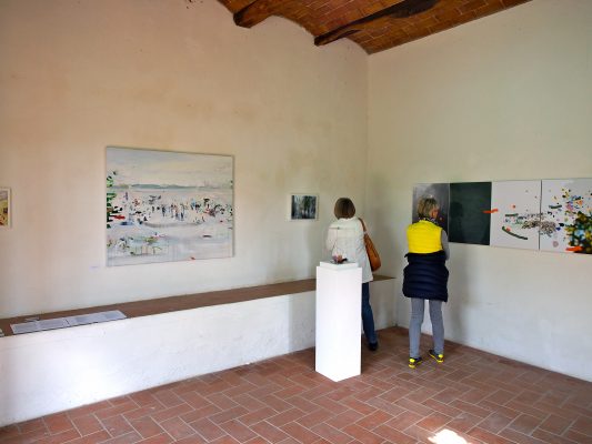 Ausstellung Nora Schöpfer Villa im Giardino di Daniel Spoerri Italien